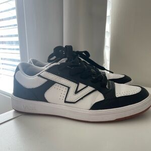 Vans Lowland ComfyCush Leather Shoe